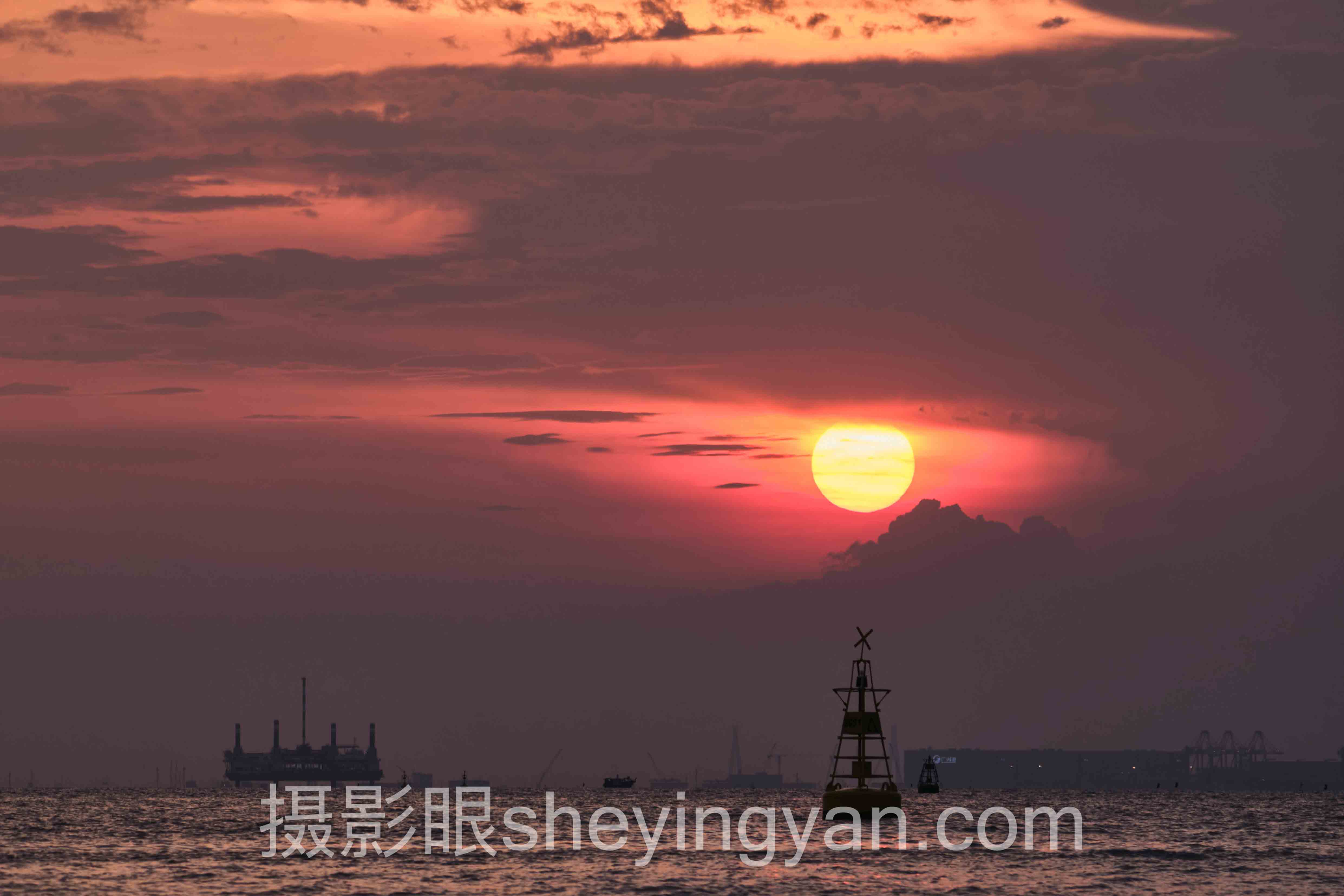 选摄影作品评分标准不踩坑：多维度对比指南